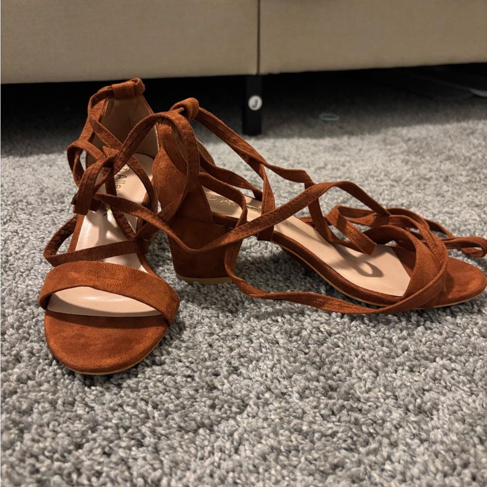 Women's Strappy Brown Sandals